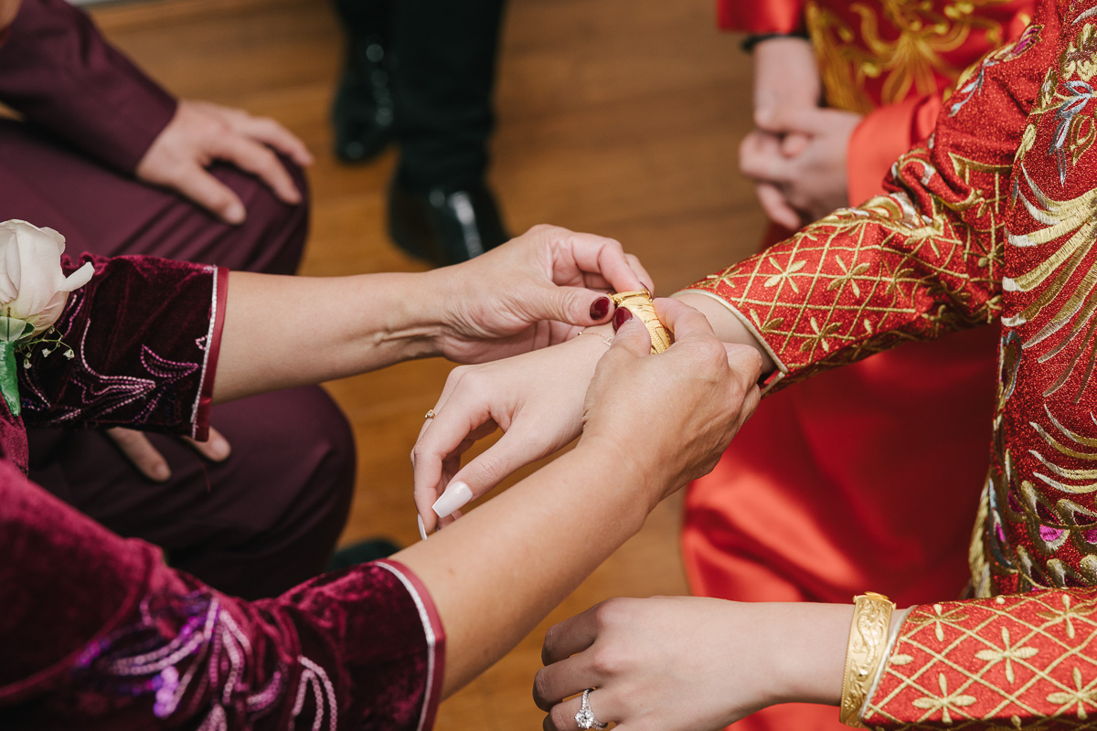 The Fullerton Hotel Wedding - Nico & Louisa 10