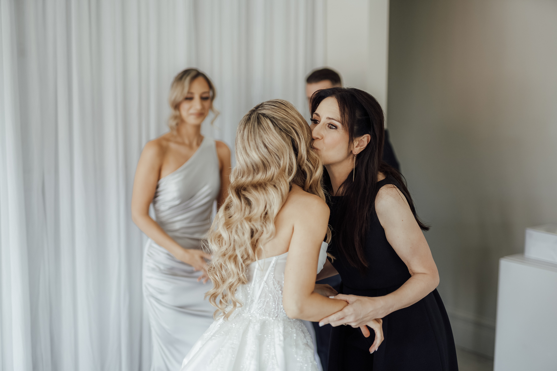 Four Seasons Hotel Wedding: Stefania & Christopher 17