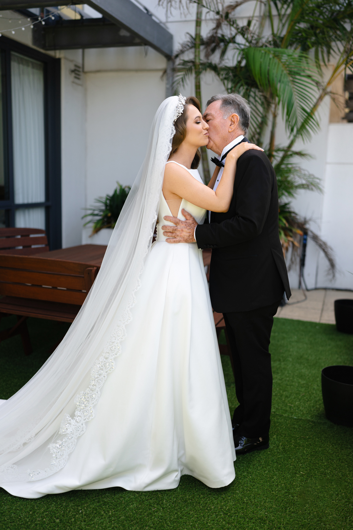 SYDNEY OPERA HOUSE WEDDING: GENIE & LIAM 9