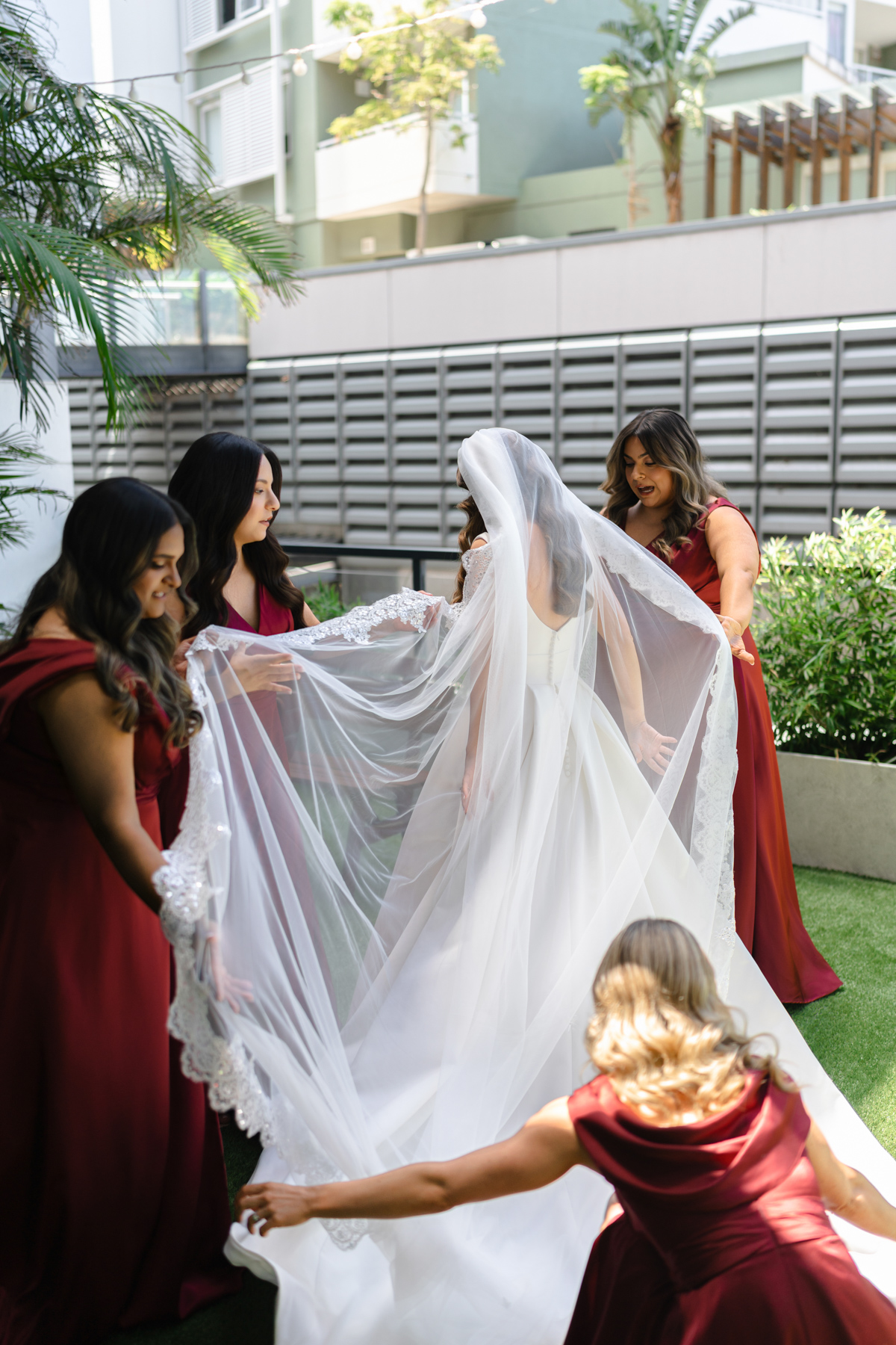 SYDNEY OPERA HOUSE WEDDING: GENIE & LIAM 10